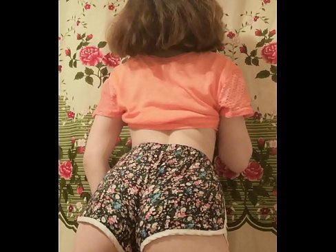 ❤️ مثير فاتنة الشباب تجريد من شورت لها على الكاميرا في الإباحية٪ ar.analizatorkrovi.ru٪